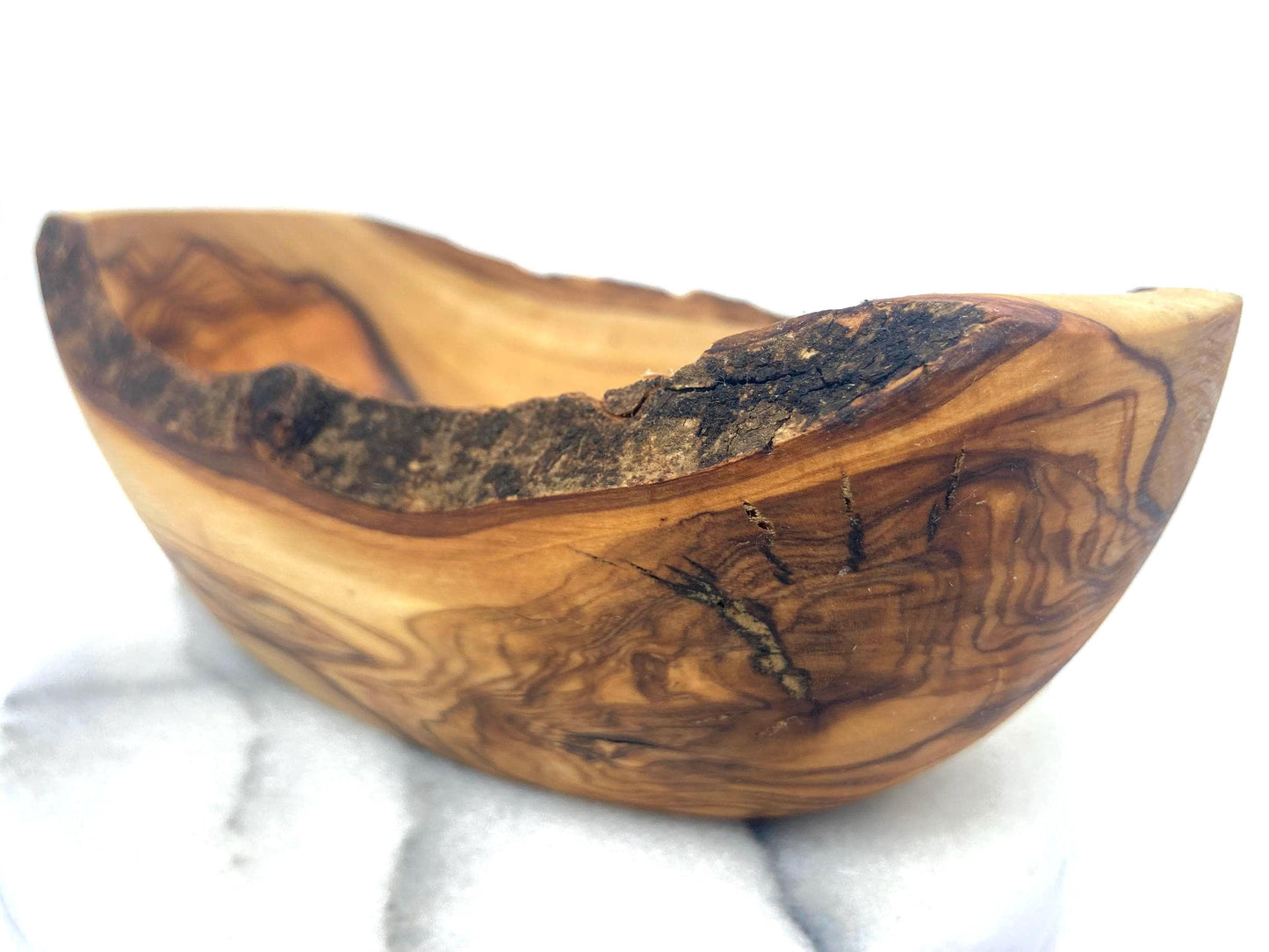 Handmade Olive Wood Soap Dishes, Oval, Self-Draining, Rustic Live Edge, Eco-Friendly Bathroom Decor, Zero Waste Gifts, Soap Holder, 16cm