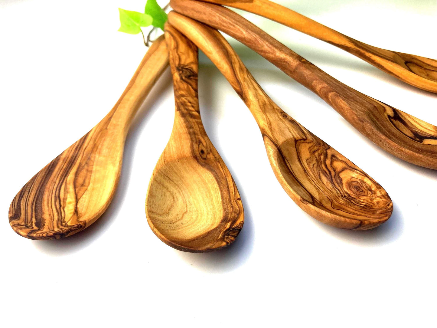 Handmade Olive Wood Spoons, Rustic Serving Spoon, Wooden Soup Spoon, Natural Tea or Coffee Spoon, Kitchen Utensils, Zero Waste Gifts, 21cm