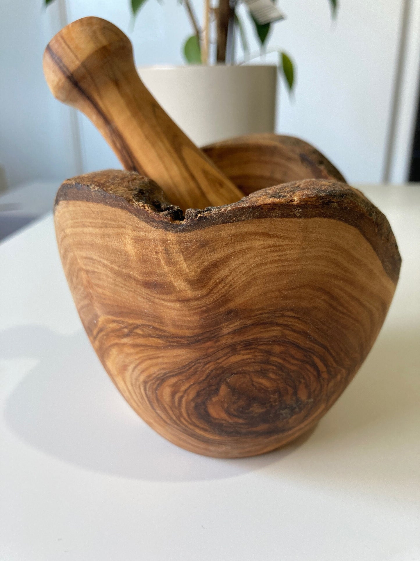 Traditional Olive Wood Mortar And Pestle, Artisan made, Handcrafted, Rustic Gifts, Zero Waste Gifts, Herb Grinder, Kitchen Decor 14cm x 14cm
