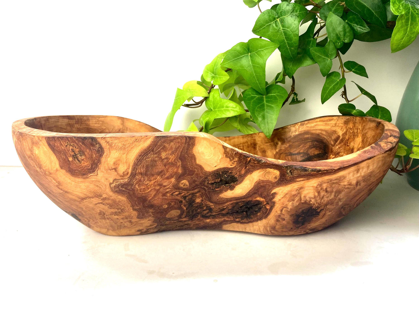 Rustic Olive Wood Fruit Bowl | Handcrafted, Eco-Friendly Kitchen Decor