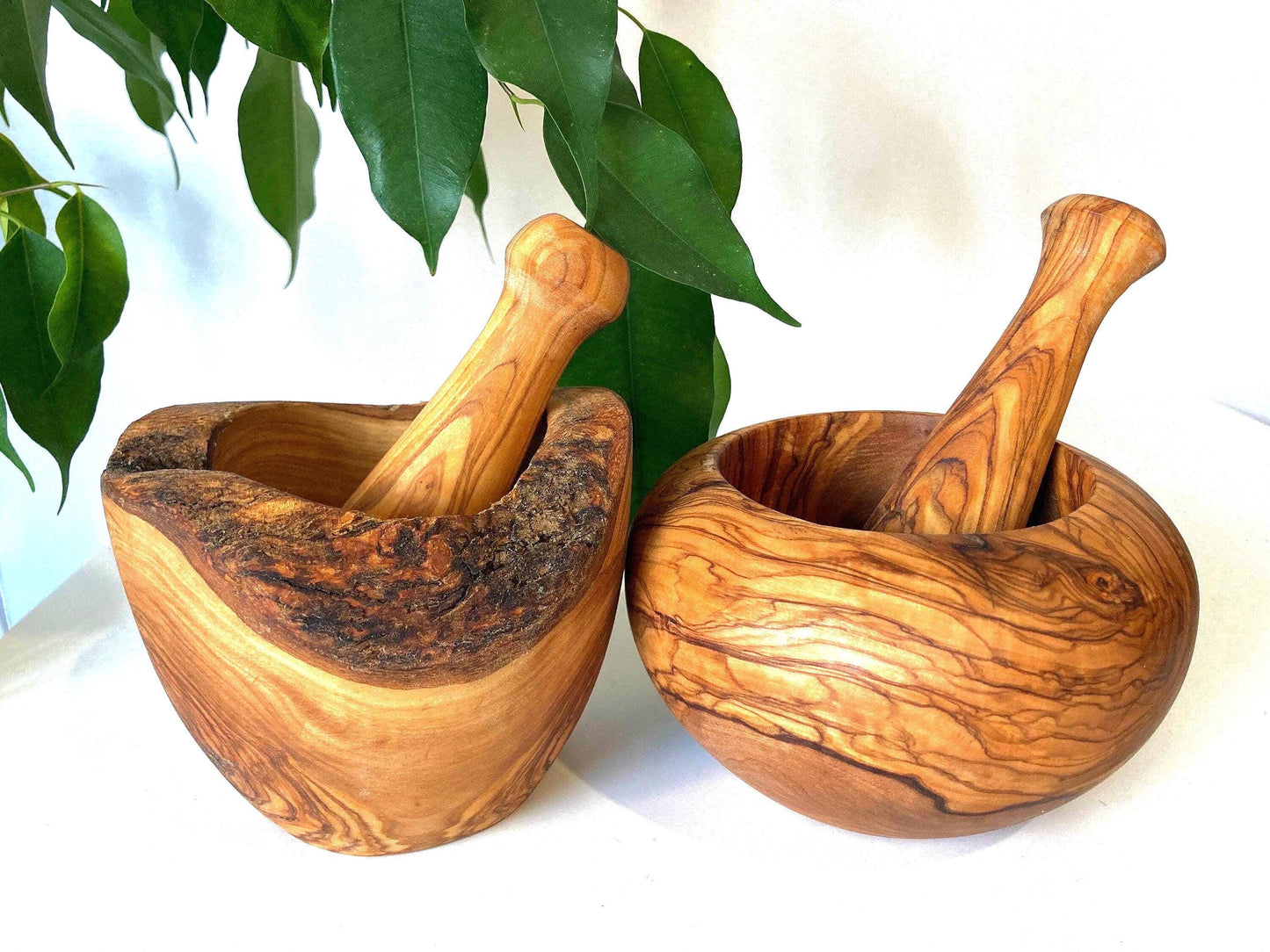 Traditional Olive Wood Mortar And Pestle, Artisan made, Handcrafted, Rustic Gifts, Zero Waste Gifts, Herb Grinder, Kitchen Decor 14cm x 14cm