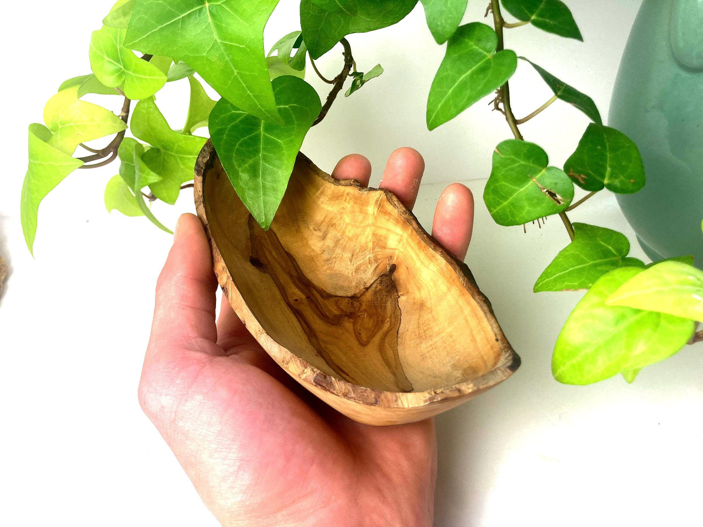 Rustic Olive Wood Bowls, Natural Soap Dishes, Decorative Key Bowl, Artisan Made Soap Holder, Zero Waste Gift, 15cm