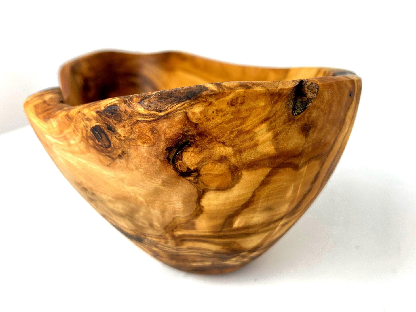Rustic Olive Wood Fruit Bowl | Handcrafted, Eco-Friendly Kitchen Decor