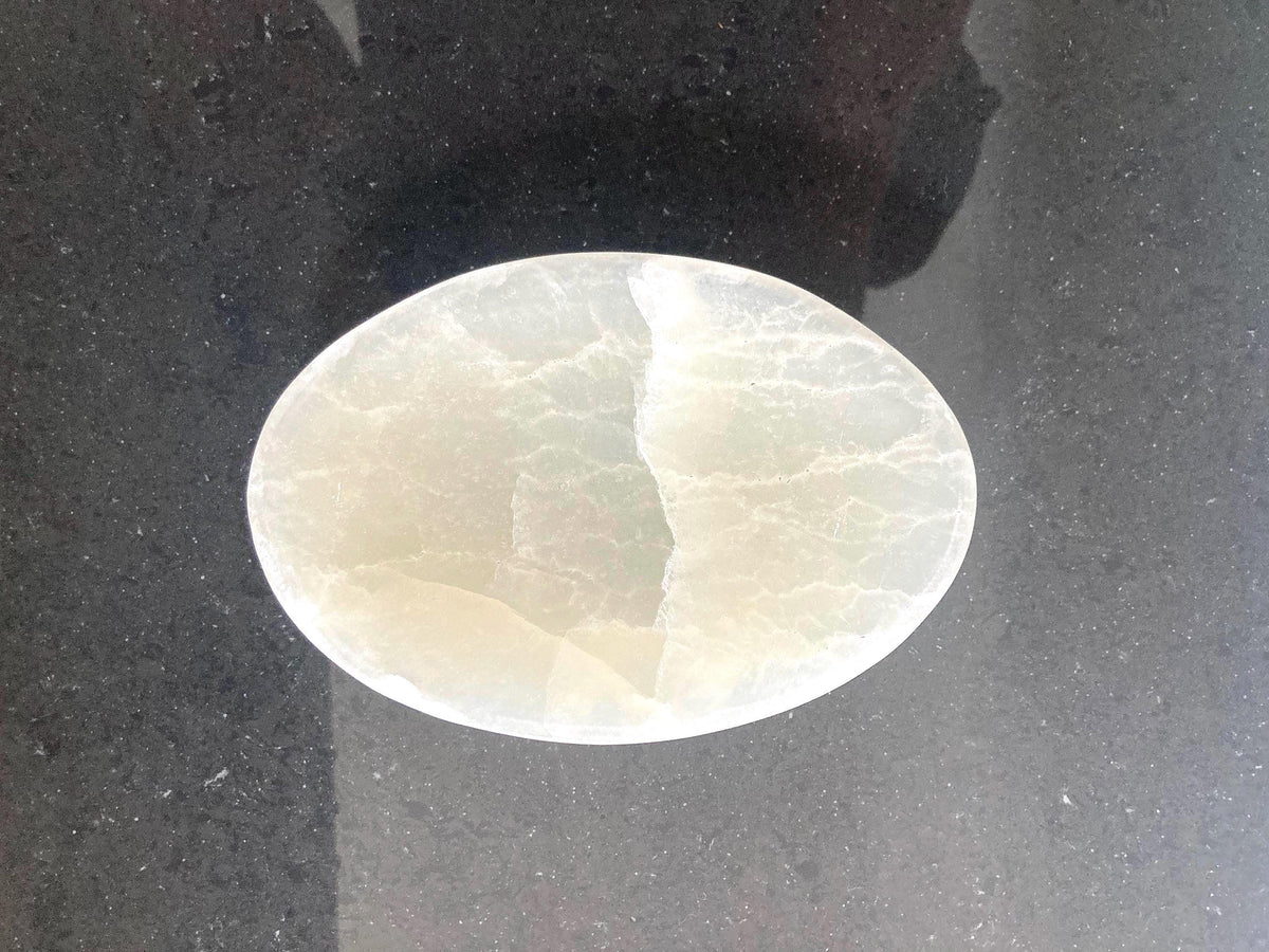 Handcrafted Oval Onyx Stone Soap Dish, Minimalist Bath Tray, Spa Decor, Gift