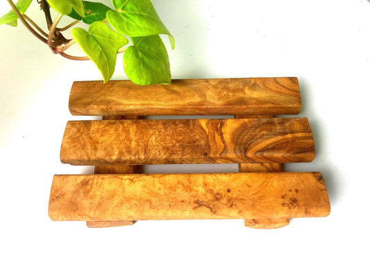 Handmade Olive Wood Slatted Soap Dish, Unique Gift, Artisan Made, Bathroom Decor, Spa, Natural Gift, Zero Waste, Natural, Rustic, 12cm x 7cm