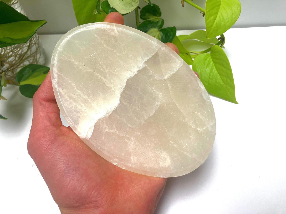Handcrafted Oval Onyx Stone Soap Dish, Minimalist Bath Tray, Spa Decor, Gift