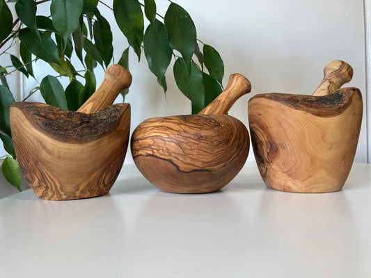 Traditional Olive Wood Mortar And Pestle, Artisan made, Handcrafted, Rustic Gifts, Zero Waste Gifts, Herb Grinder, Kitchen Decor 14cm x 14cm