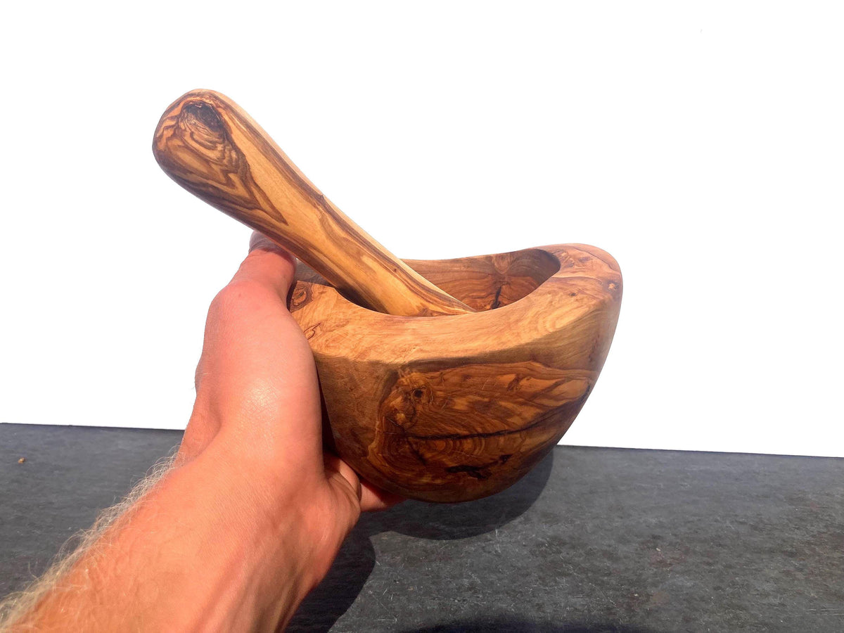 Large Olive Wood Mortar and Pestle, Rustic Herb Grinder, Housewarming Gift (16cm)