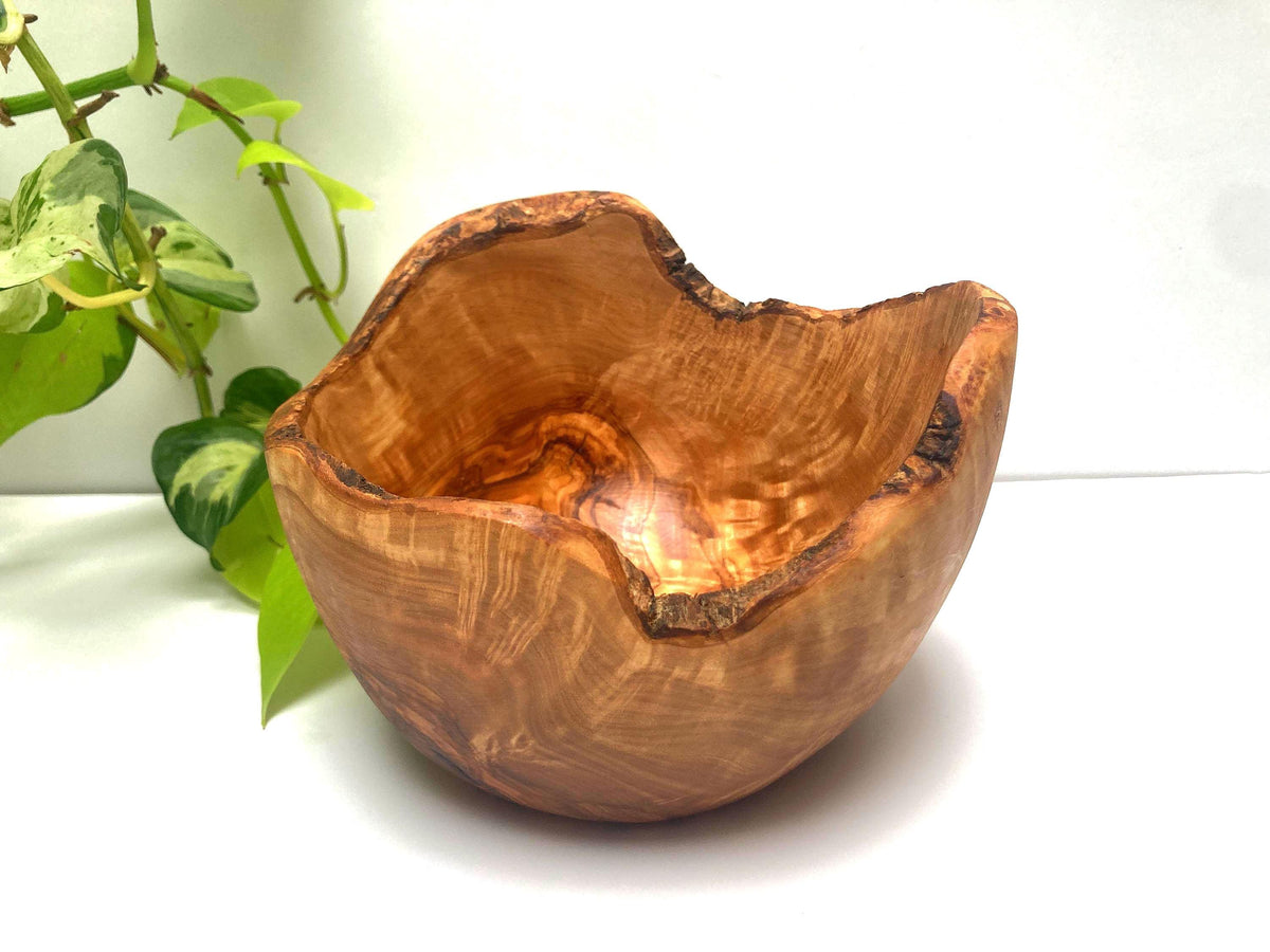 Handmade Olive Wood Bowl With Natural Live Edge, Rustic Decorative Bowl, Gift (17cm)