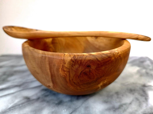 Large Smooth Rim Olive Wood Bowl, Artisan Handcrafted , Sustainabley Sourced, Food Safe, Wooden Cereal Bowl, Unique Zero Waste Gift 16cm
