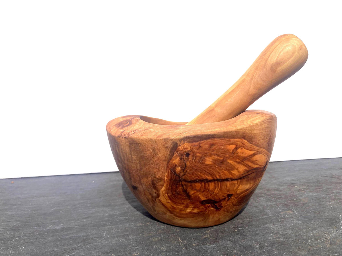 Large Olive Wood Mortar and Pestle, Rustic Herb Grinder, Housewarming Gift (16cm)