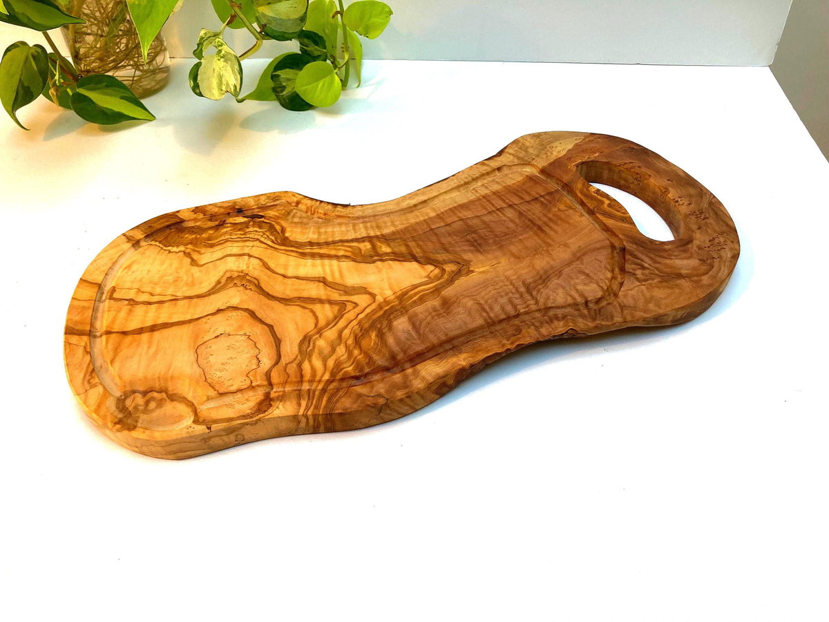 Olive Wood Steak Serving Board with Juice Groove and Handle, Wedding Gift (47cm)