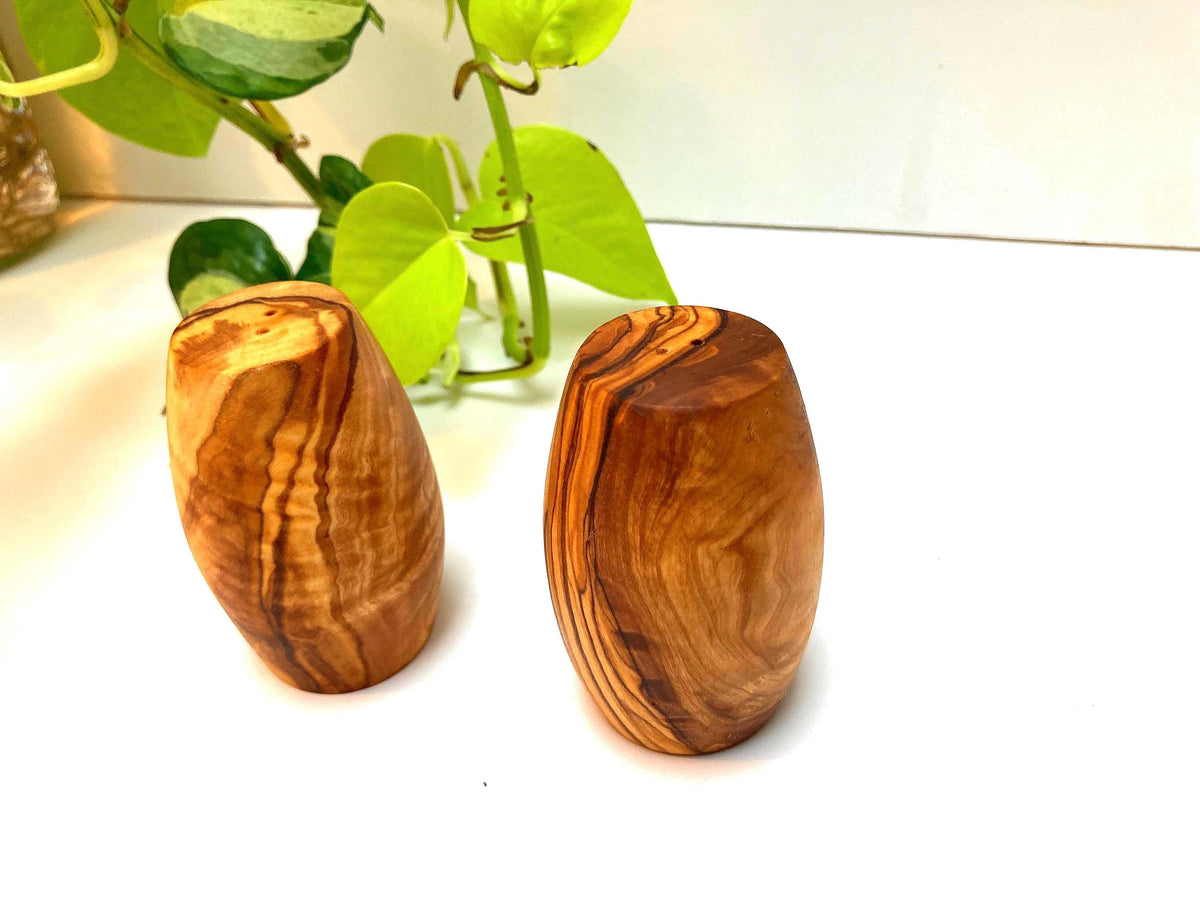 Handmade Olive Wood Salt and Pepper Shakers, Natural Wooden Spice Set, Rustic Kitchen Decor