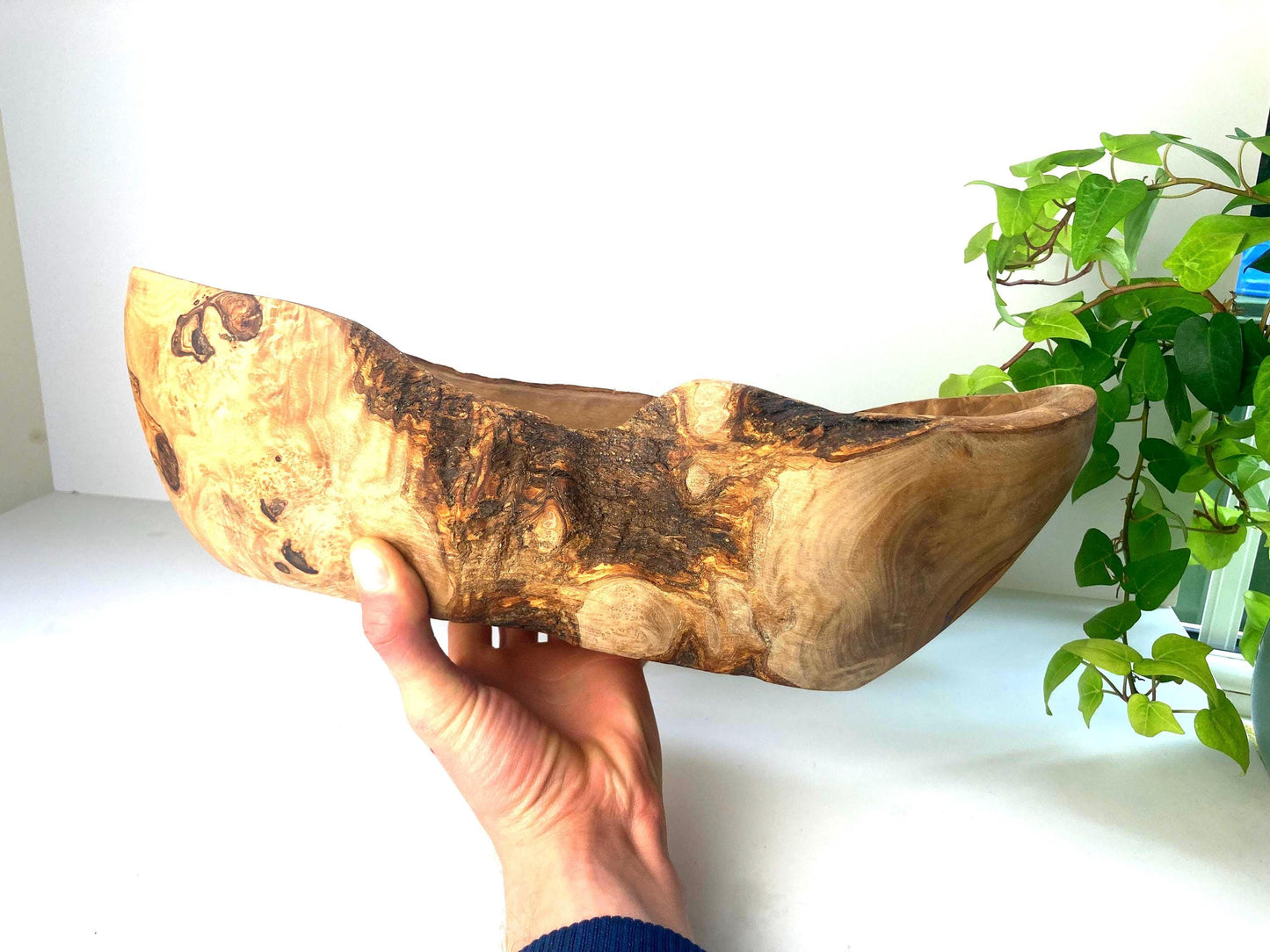 Large Olive Wood Salad Bowl, Live Edge Serving or Fruit Bowl, Handmade Rustic Farmhouse Gift (38cm)