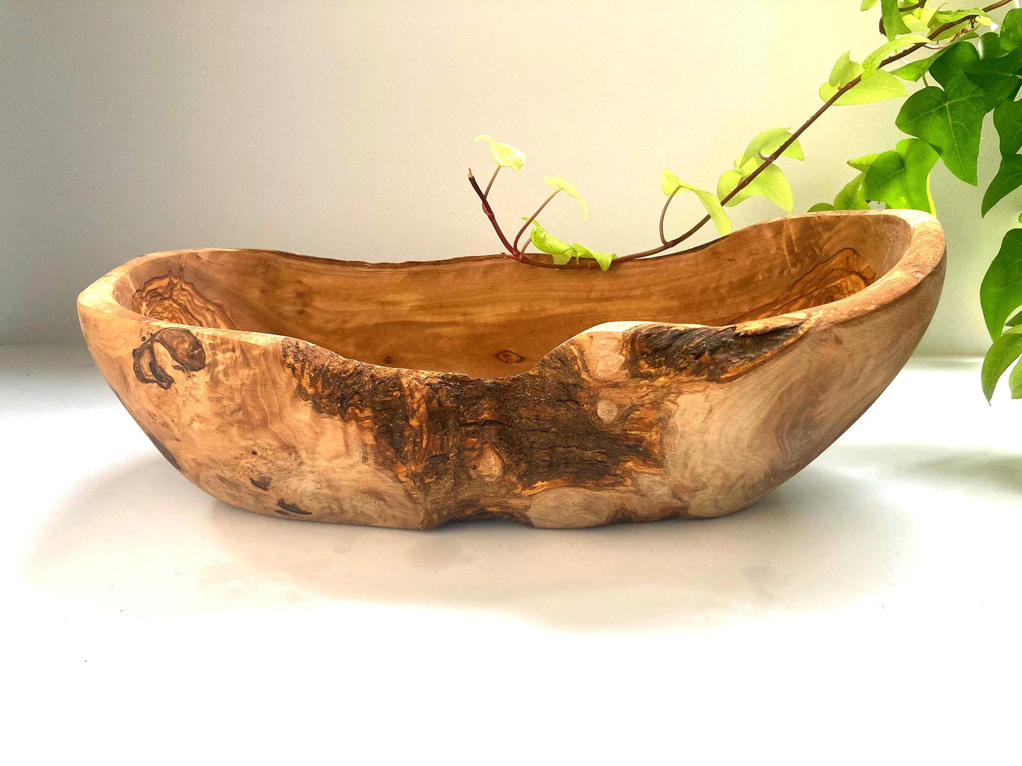 Large Olive Wood Salad Bowl, Live Edge Serving or Fruit Bowl, Handmade Rustic Farmhouse Gift (38cm)