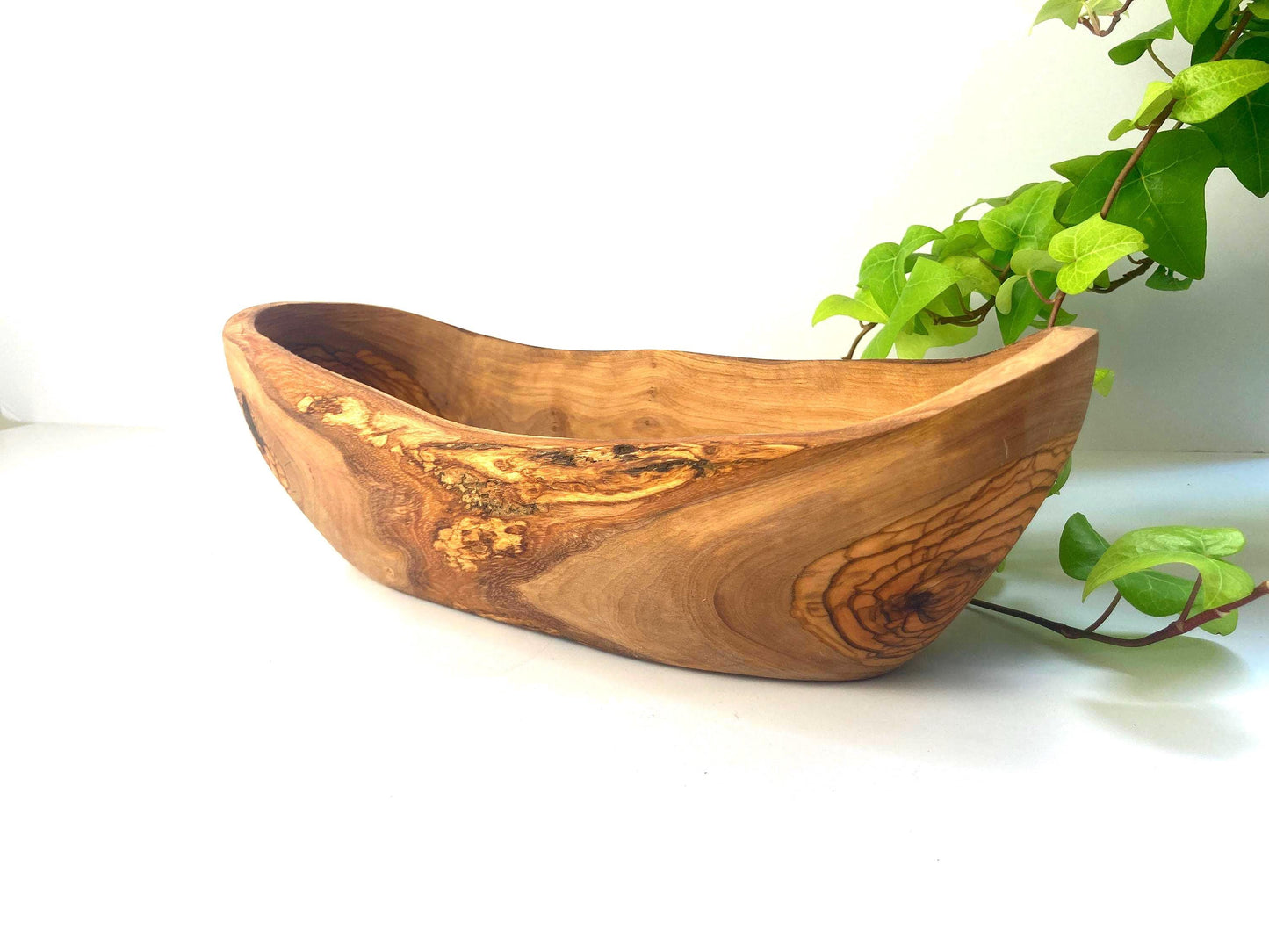 Large Olive Wood Fruit Bowl: Rustic Handmade Centerpiece (32cm Oval Bowl)