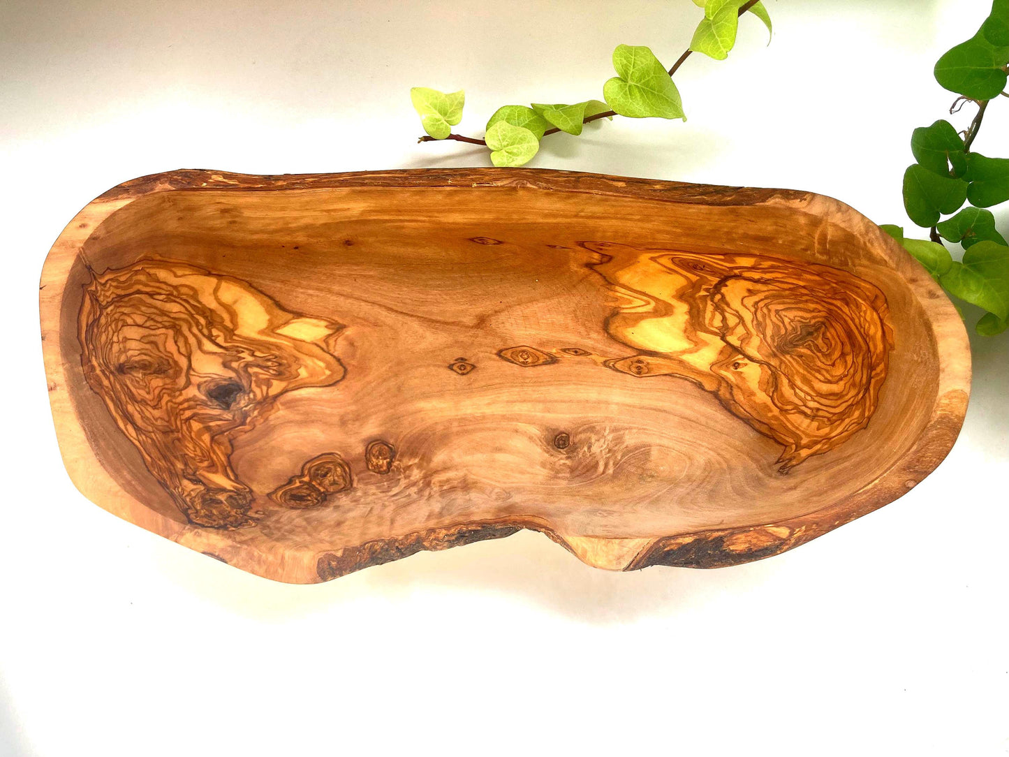 Large Olive Wood Salad Bowl, Live Edge Serving or Fruit Bowl, Handmade Rustic Farmhouse Gift (38cm)