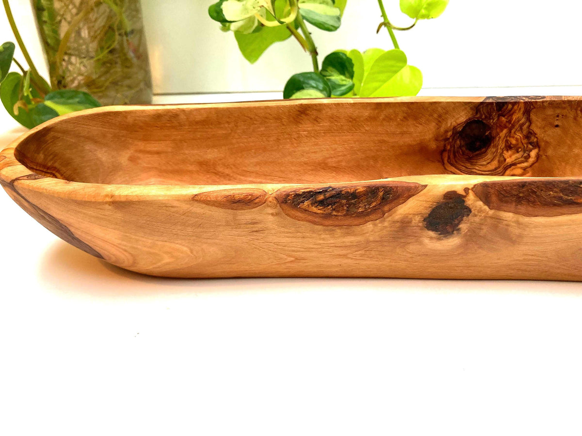 Handcrafted Olive Wood Baguette Bowl, Long Rustic Bread Bowl with Natural Live Edge (42cm)
