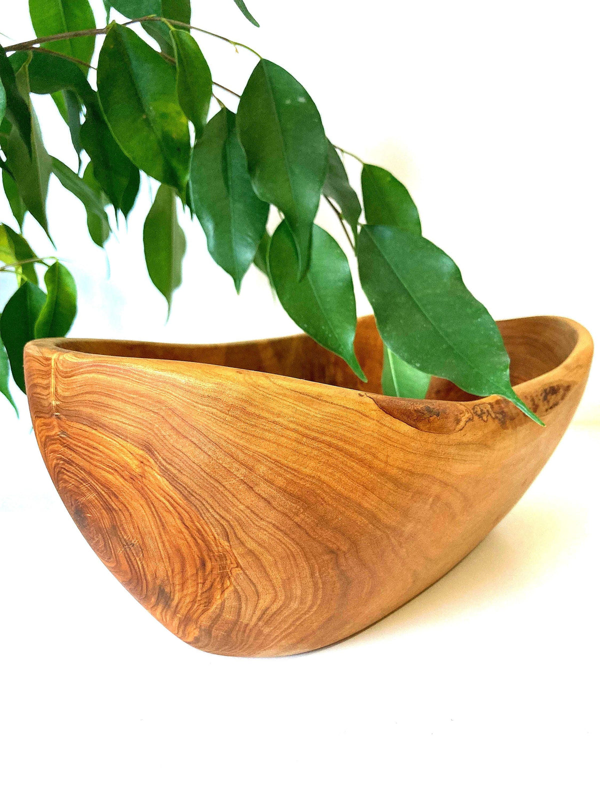 Olive Wood Fruit Bowl: Large Oval Serving Bowl, Rustic Centrepiece, 30cm